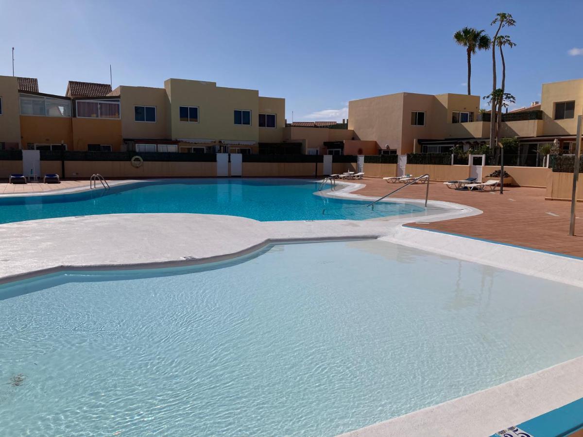 2 Bedroom Pool Apartment Close To Beach Rocky Point Corralejo Eksteriør bilde